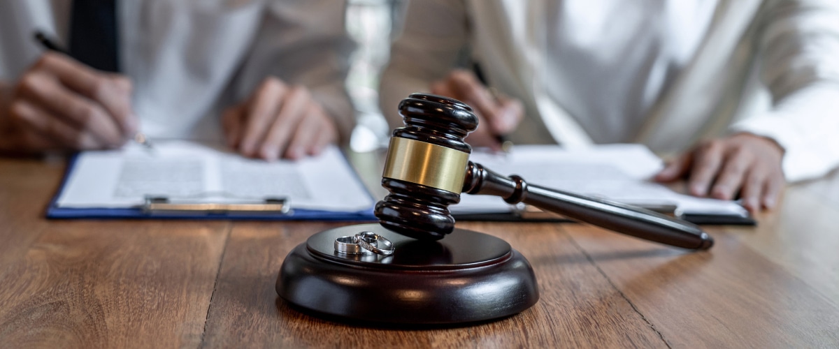 Uncontested vs Contested Divorce in Florida: Cost, Time, and Stress Compared