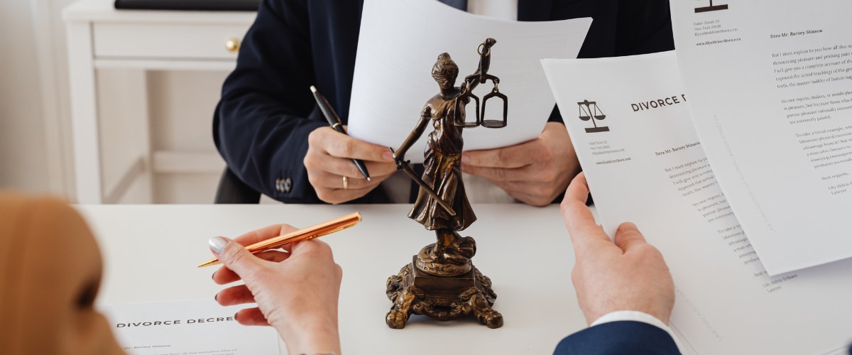 Can You Get Divorced in Florida Without Going to Court