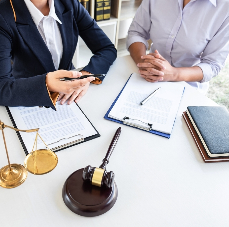 How Does a Marianna Custody Lawyer Help Parents